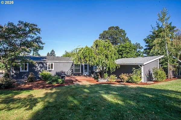 3 Acres of Land with Home for Sale in Parkdale, Oregon