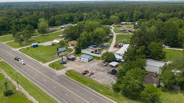 1.52 Acres of Improved Commercial Land for Sale in Lufkin, Texas
