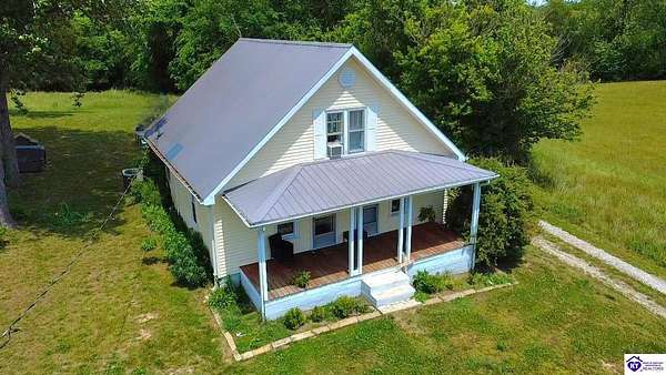 2.5 Acres of Land with Home for Sale in Magnolia, Kentucky