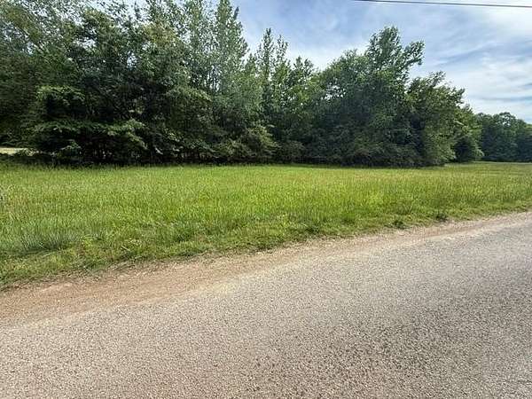 0.5 Acres of Residential Land for Sale in Big Sandy, Tennessee