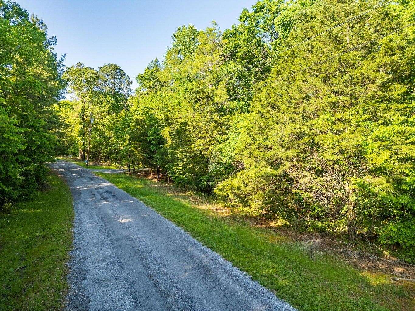 1.6 Acres of Residential Land for Sale in Decatur, Tennessee