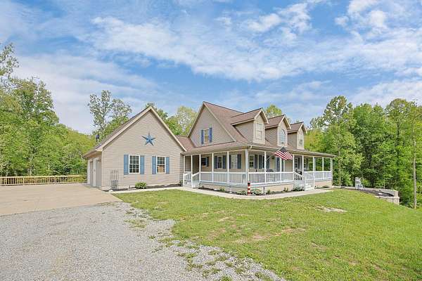 7.16 Acres of Land with Home for Sale in Londonderry, Ohio