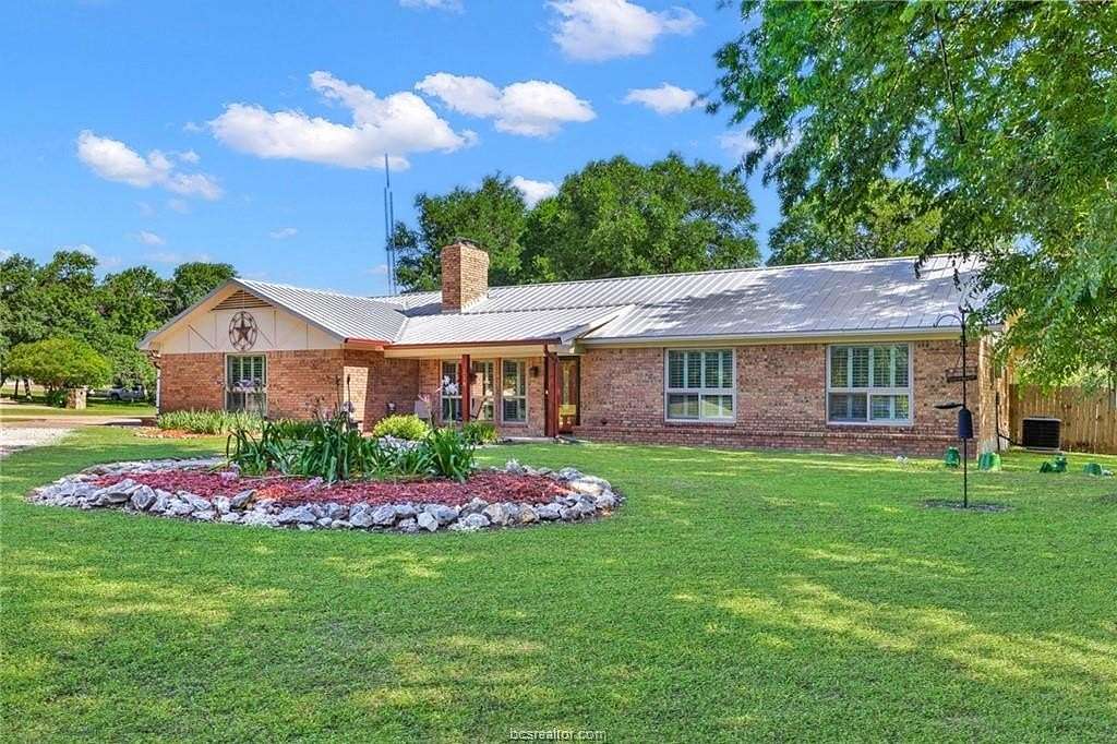 2 Acres of Land with Home for Sale in Bruceville, Texas