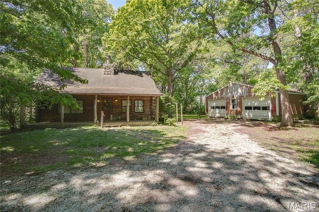 3.46 Acres of Land with Home for Sale in Loami, Illinois