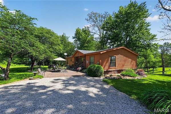 5 Acres of Land with Home for Sale in Bunker Hill, Illinois