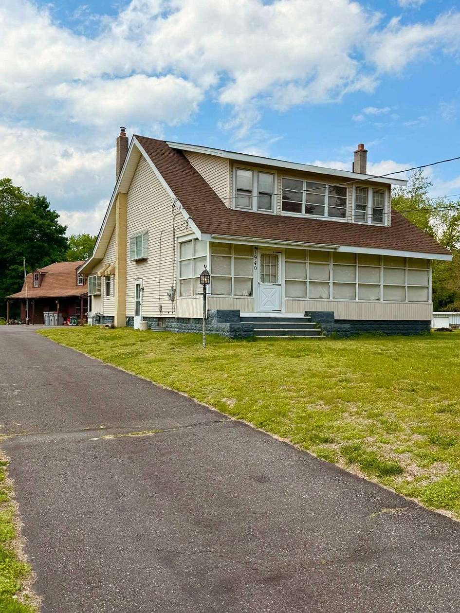 5.13 Acres of Land with Home for Sale in Vineland, New Jersey