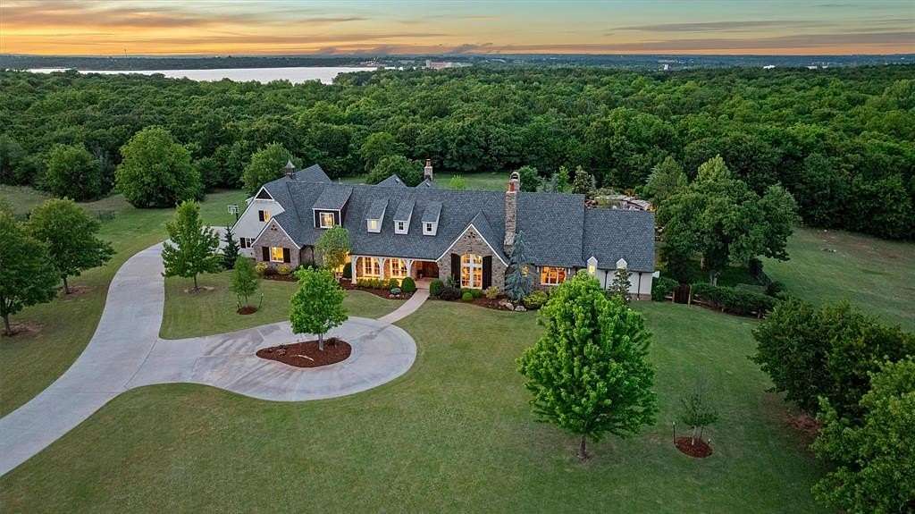 2.29 Acres of Land with Home for Sale in Jones, Oklahoma