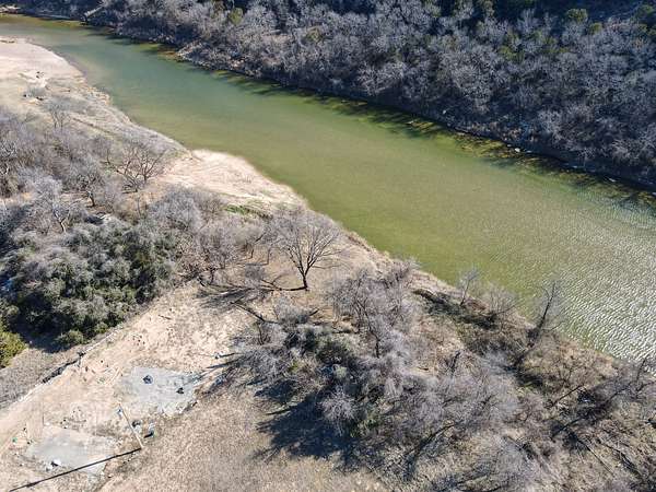 1.14 Acres of Residential Land for Sale in Rainbow, Texas