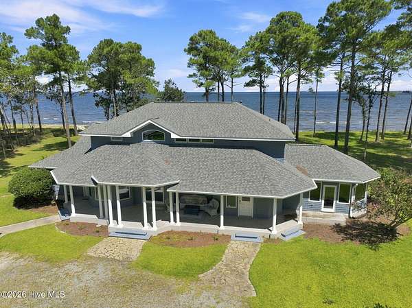 2.88 Acres of Land with Home for Sale in Beaufort Township, North Carolina