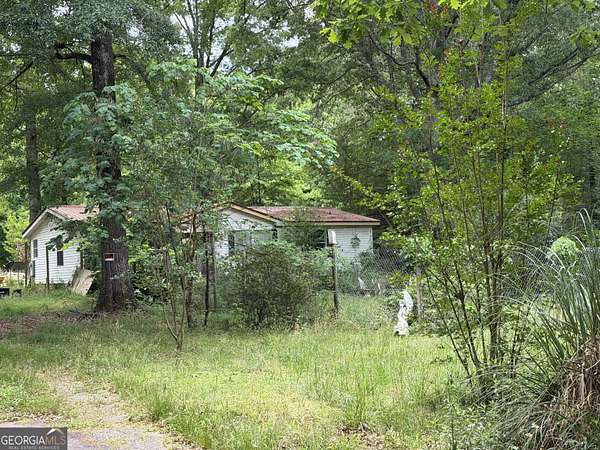 3.1 Acres of Land with Home for Sale in Madison, Georgia