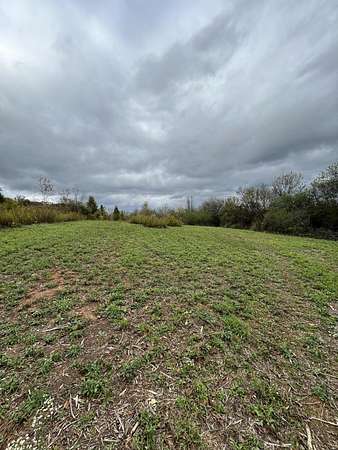 9.27 Acres of Land for Sale in Cleveland, Tennessee