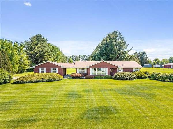 2.5 Acres of Land with Home for Sale in Winnebago, Illinois