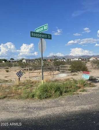 1.25 Acres of Residential Land for Sale in Buckeye, Arizona