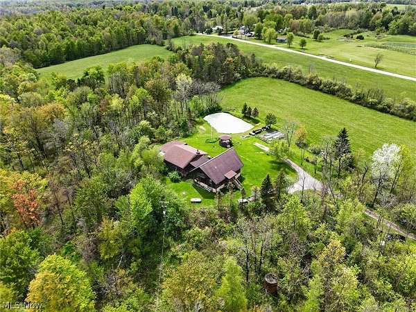 60 Acres of Land with Home for Sale in Ashtabula, Ohio
