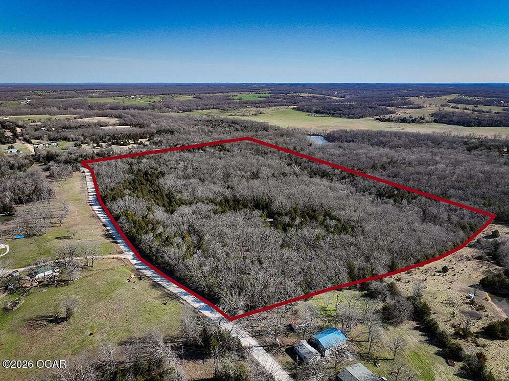 28.3 Acres of Recreational & Residential Land for Sale in Urbana, Missouri