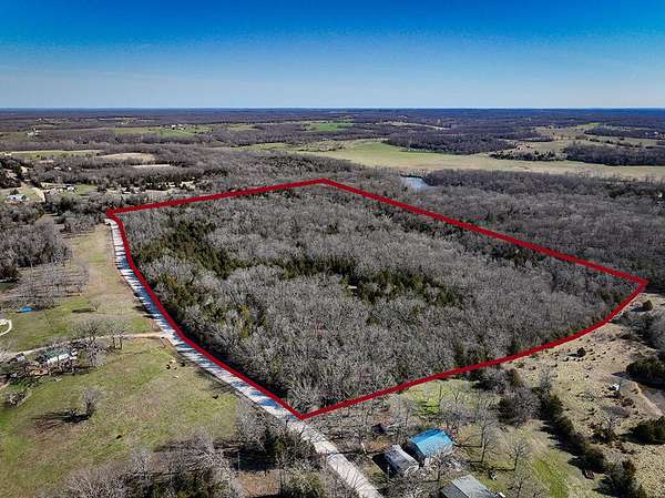 28.3 Acres of Recreational & Residential Land for Sale in Urbana, Missouri