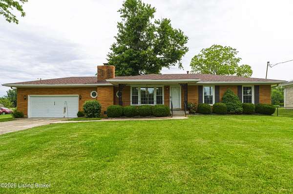 4.5 Acres of Land with Home for Sale in Louisville, Kentucky
