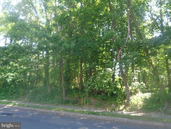 0.29 Acres of Land for Sale in Gloucester City, New Jersey