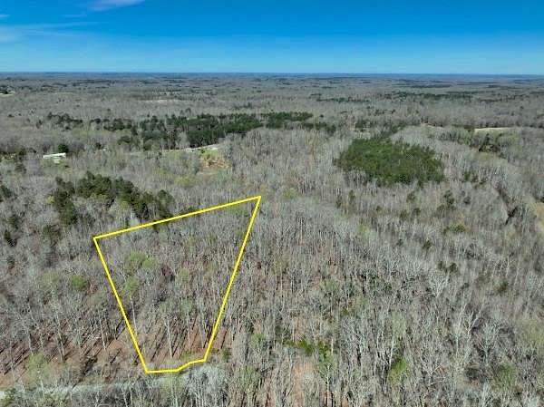 2 Acres of Residential Land for Sale in Cedar Grove, Tennessee