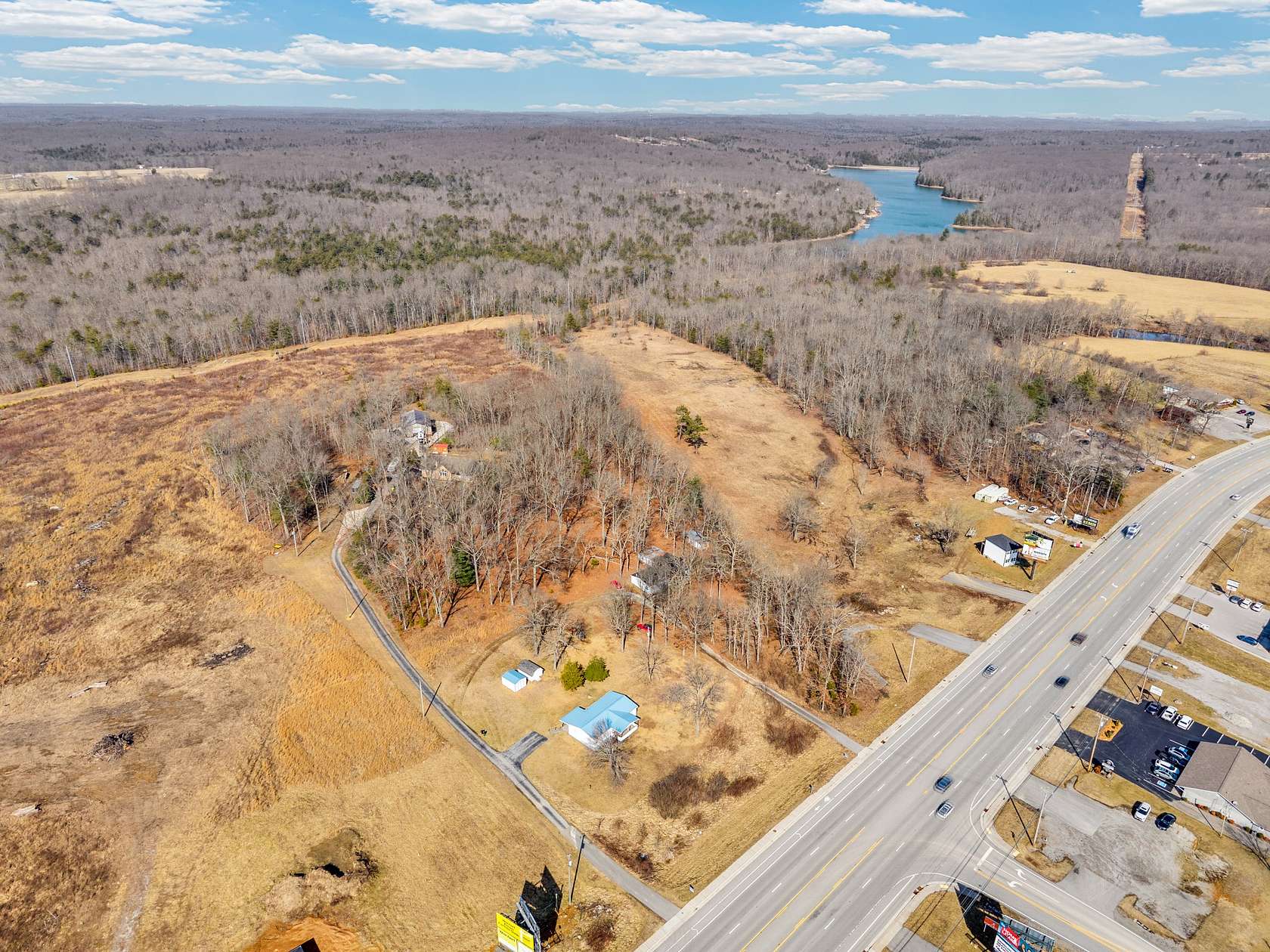 1.1 Acres of Residential Land for Auction in Crossville, Tennessee