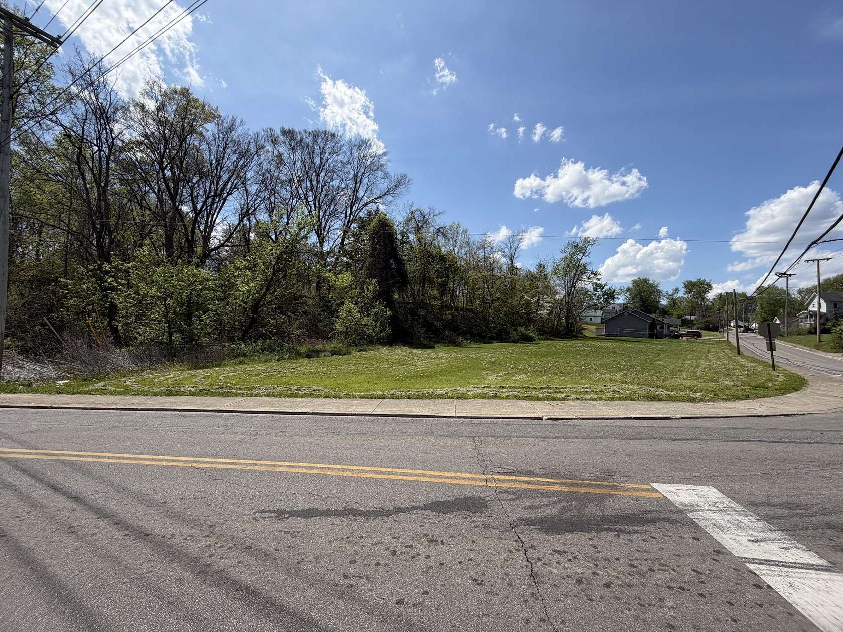 2.5 Acres of Residential Land for Sale in Ashland, Kentucky