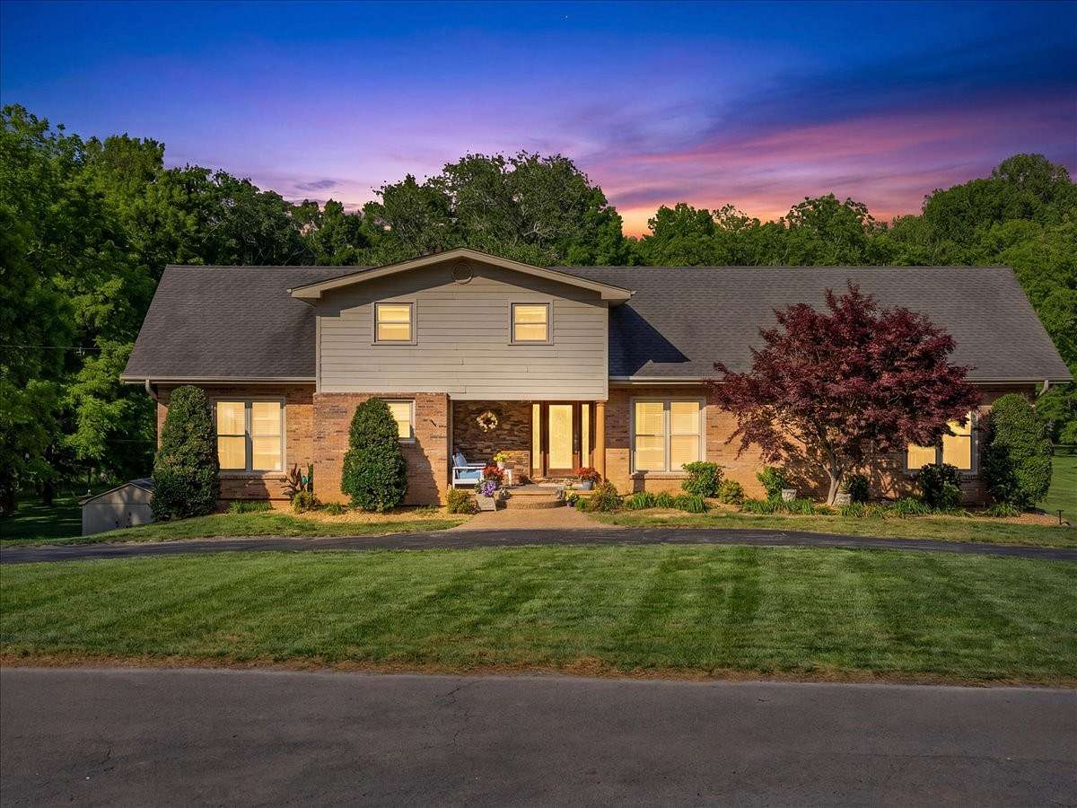 2.23 Acres of Land with Home for Sale in Manchester, Tennessee