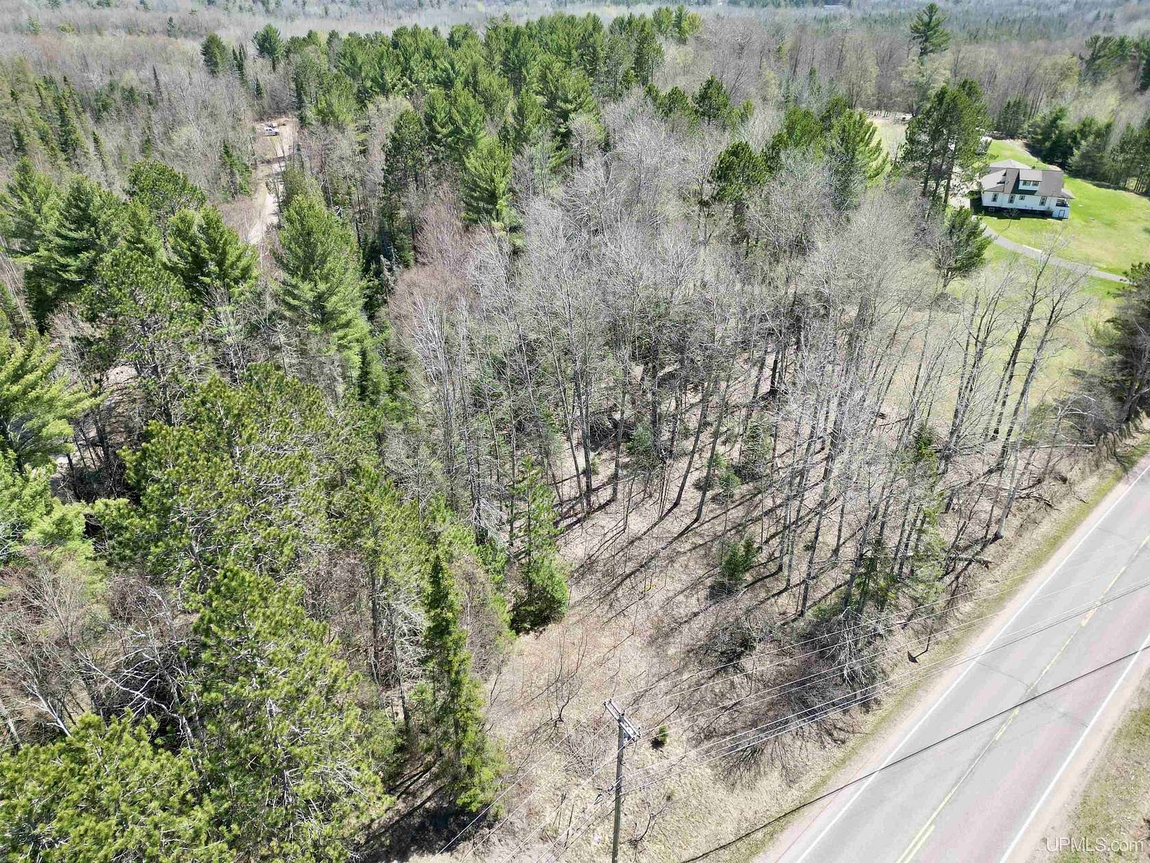 0.8 Acres of Residential Land for Sale in Ishpeming, Michigan