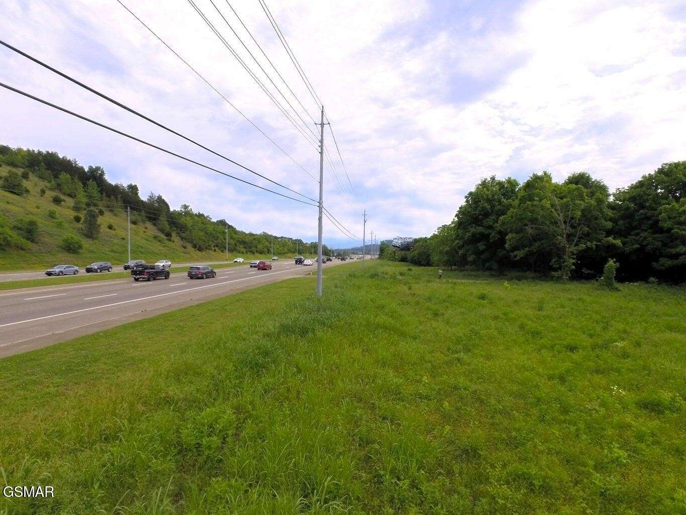 7.6 Acres of Commercial Land for Sale in Sevierville, Tennessee