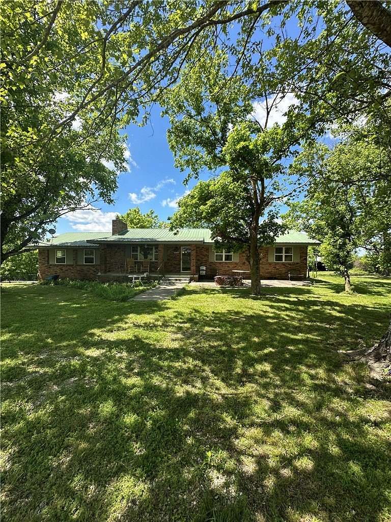 11.3 Acres of Land with Home for Sale in Compton, Arkansas