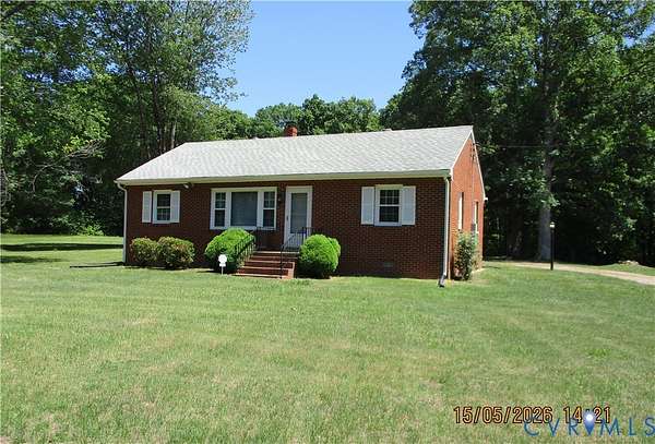 1.5 Acres of Land with Home for Lease in Montpelier, Virginia