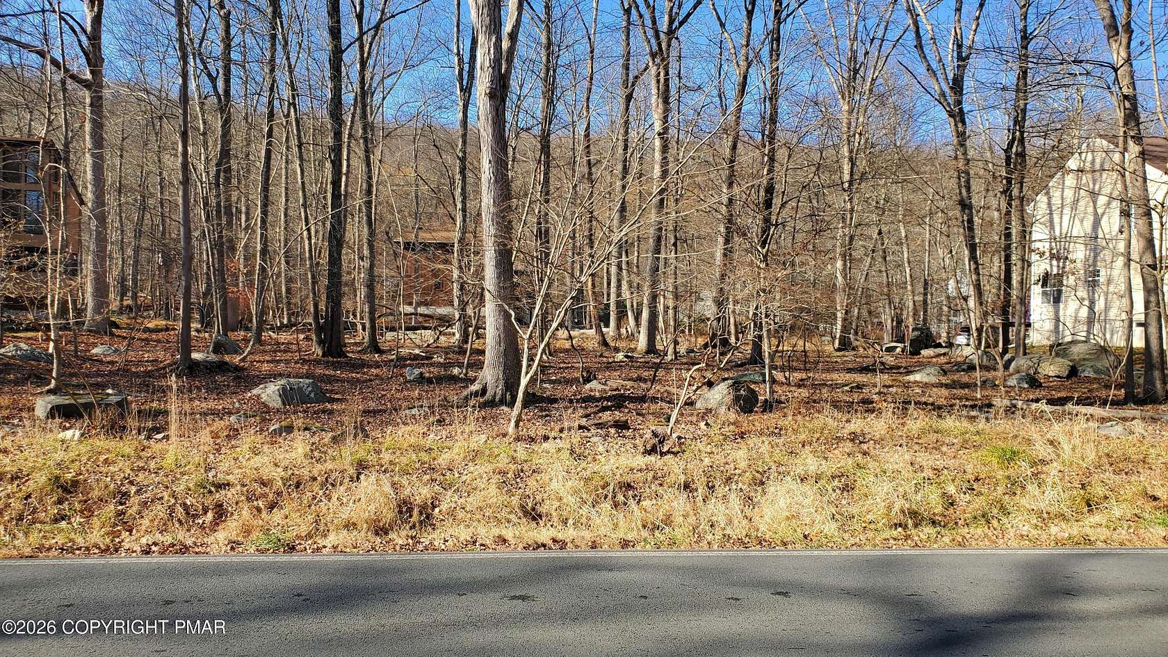 0.34 Acres of Residential Land for Sale in Bushkill, Pennsylvania