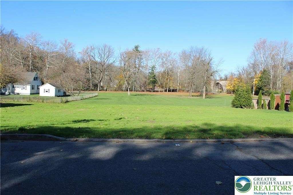 0.32 Acres of Residential Land for Sale in Bethlehem, Pennsylvania