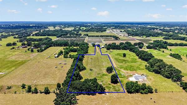 7.77 Acres of Land for Sale in Center Hill, Florida