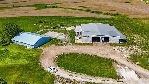 10 Acres of Residential Land for Sale in Huntsville, Missouri