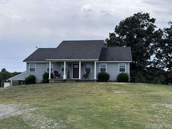 34.7 Acres of Recreational Land with Home for Sale in Cave City, Arkansas