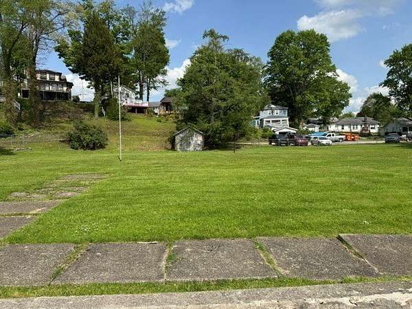 Residential Land for Sale in Conneaut Lake, Pennsylvania