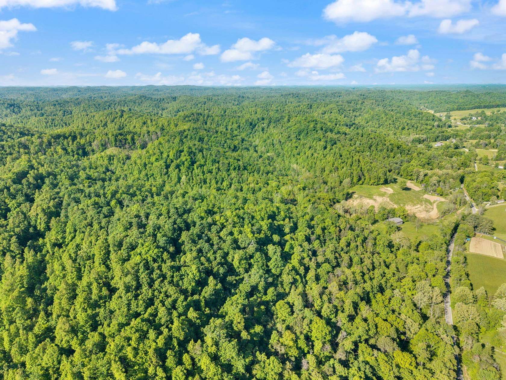 136 Acres of Land for Sale in Sandy Hook, Kentucky