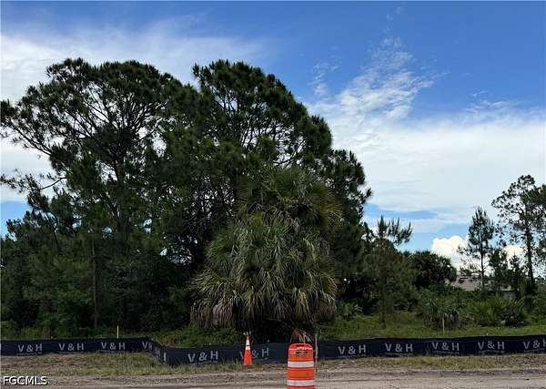 0.27 Acres of Residential Land for Sale in Lehigh Acres, Florida