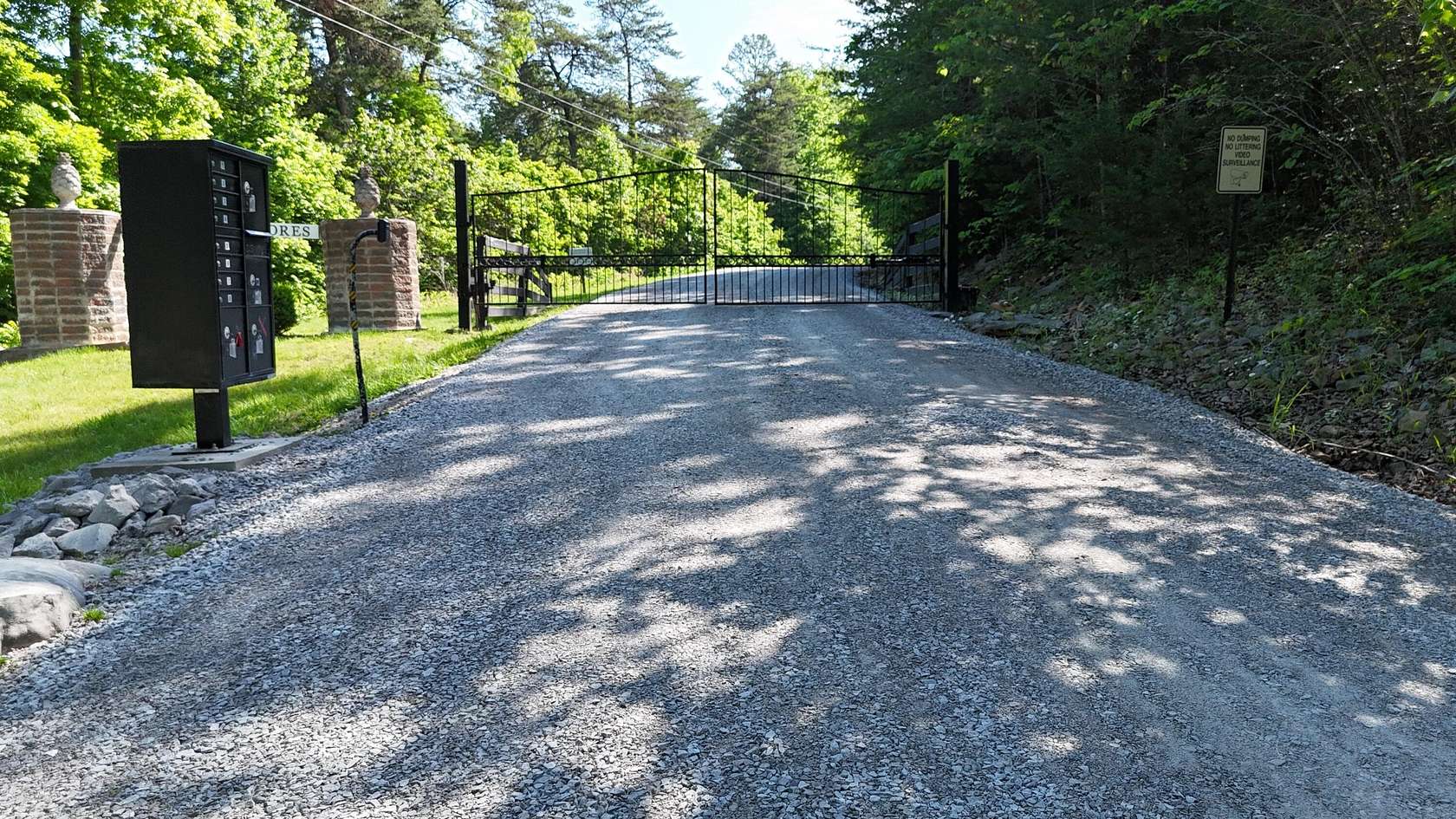 5 Acres of Residential Land for Sale in Burnside, Kentucky