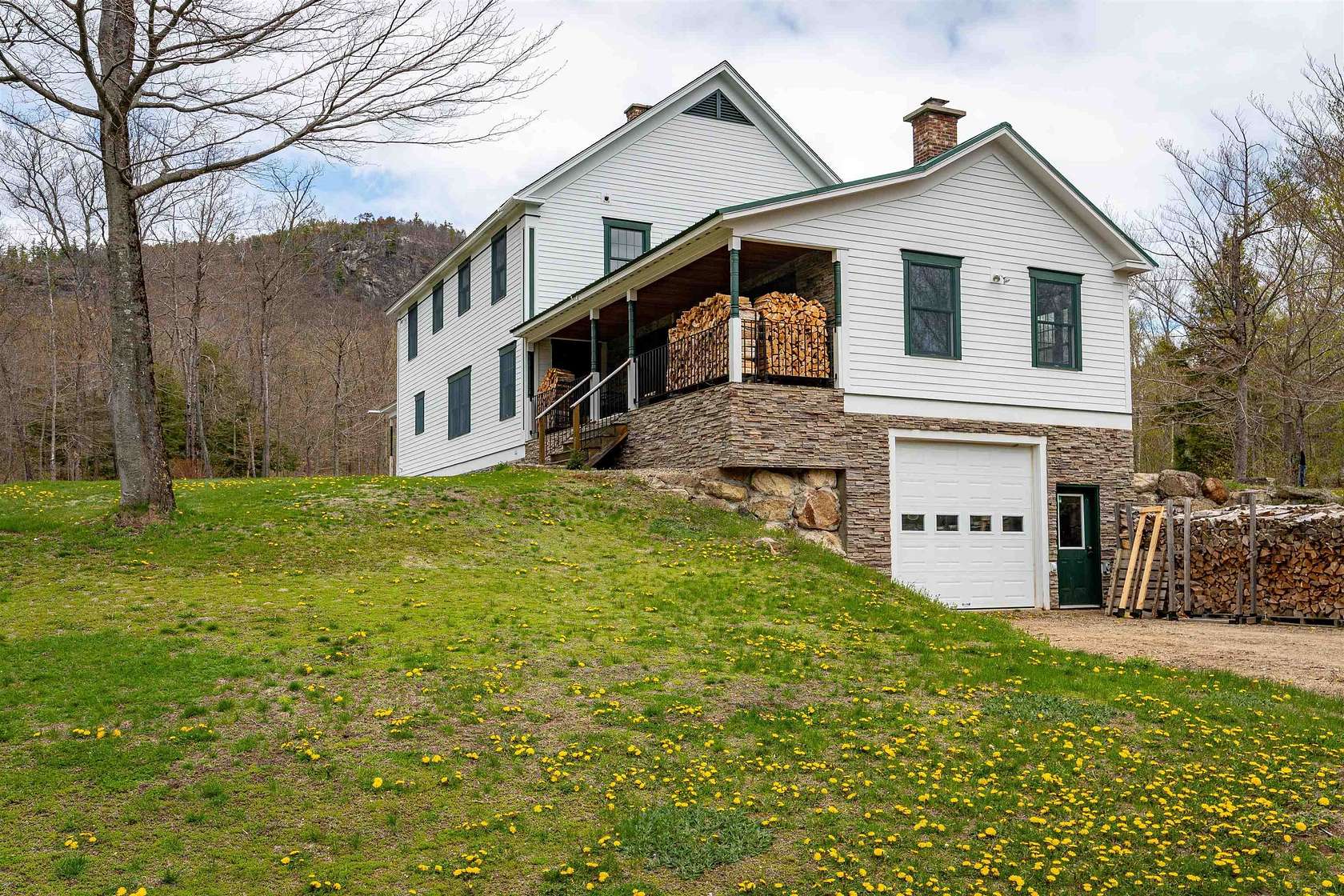 2.67 Acres of Land with Home for Sale in Bartlett, New Hampshire