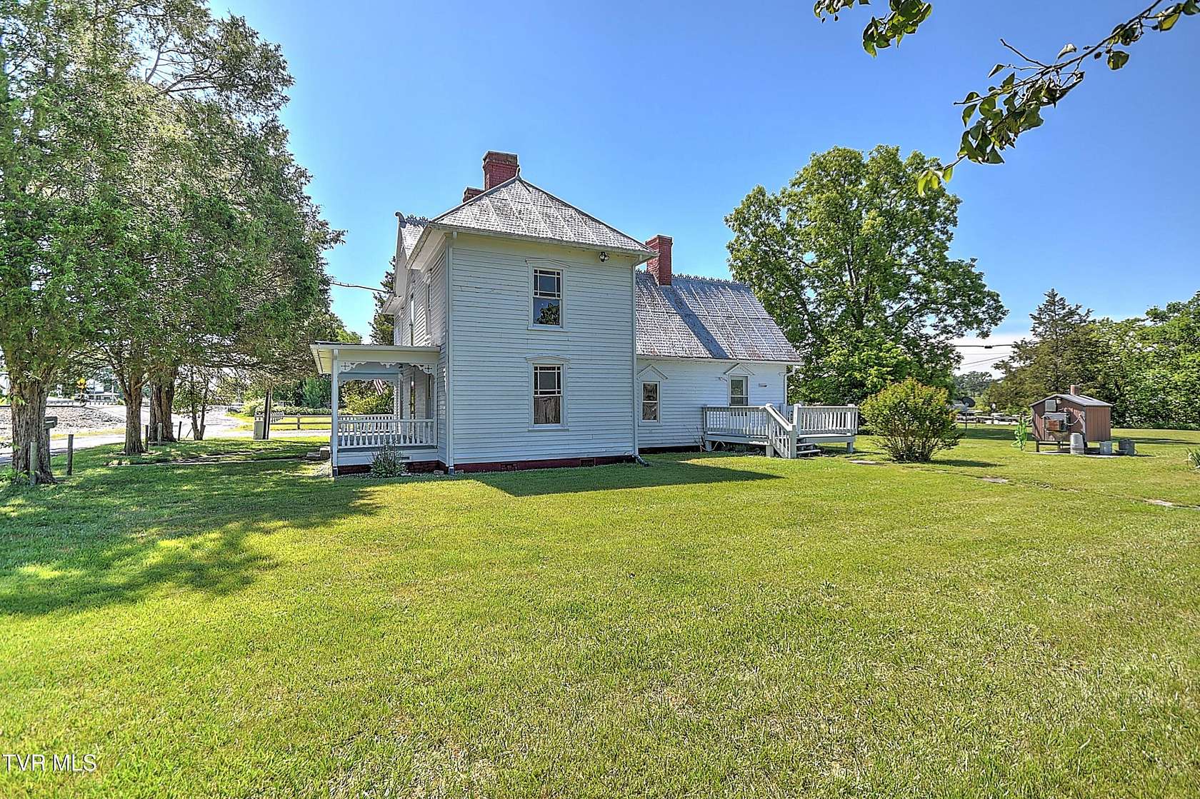 24 Acres of Agricultural Land with Home for Sale in Mohawk, Tennessee