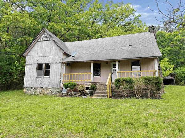 4.34 Acres of Land with Home for Sale in Mountain Pine, Arkansas
