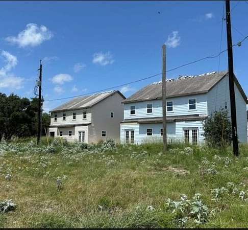 6 Acres of Mixed-Use Land for Sale in Rockport, Texas