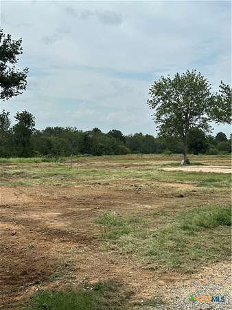 1 Acre of Residential Land for Sale in Luling, Texas