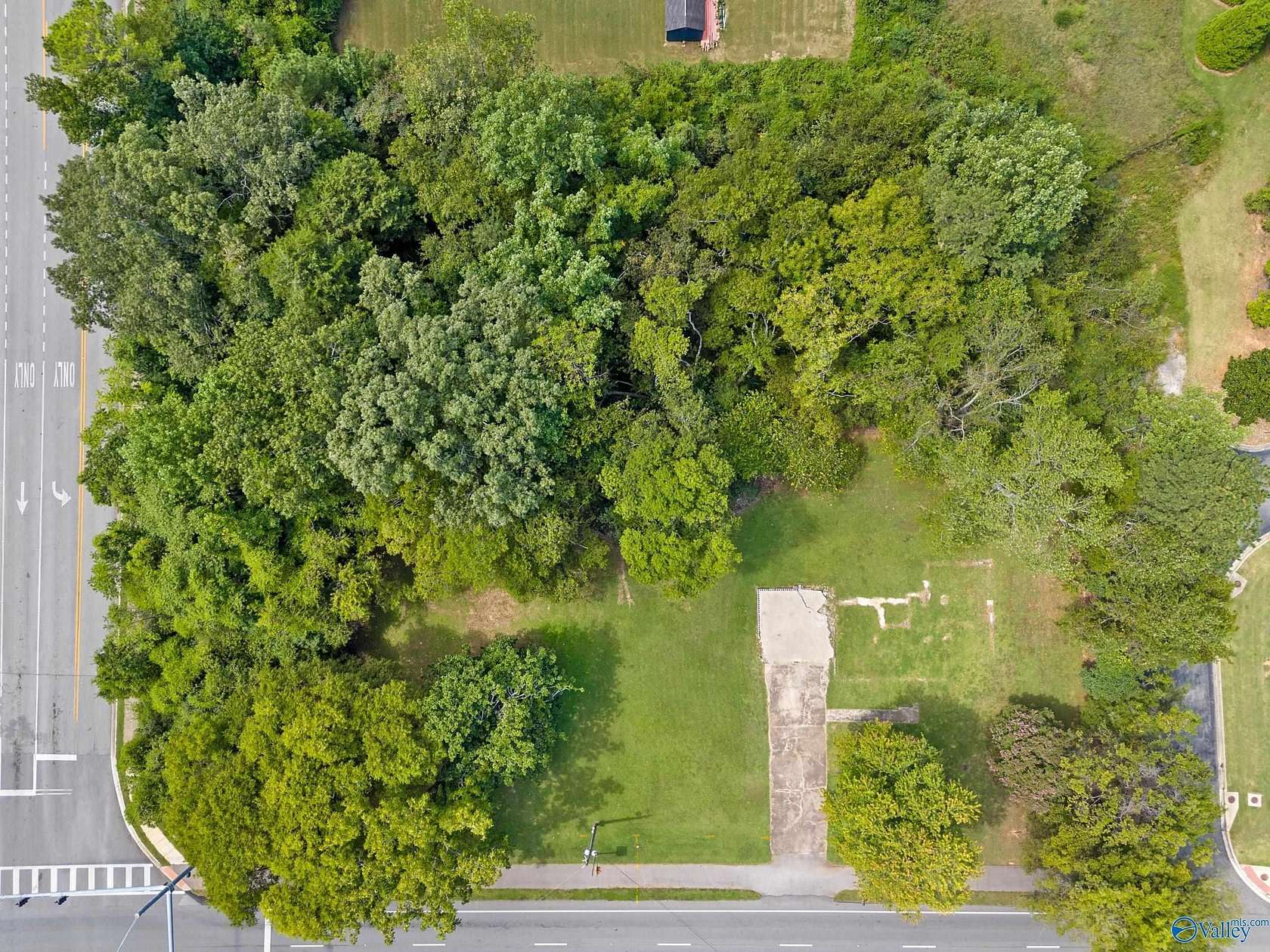 1.28 Acres of Commercial Land for Sale in Madison, Alabama