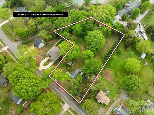 1.2 Acres of Residential Land for Sale in Charlotte, North Carolina