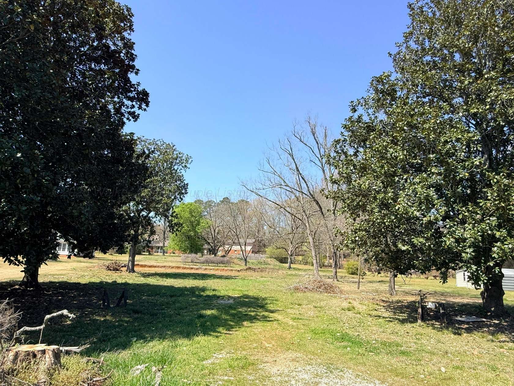 1.27 Acres of Commercial Land for Sale in Fayette, Alabama
