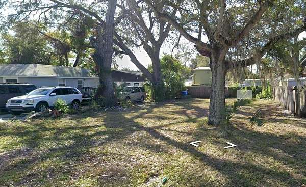 0.1 Acres of Land for Sale in St. Petersburg, Florida