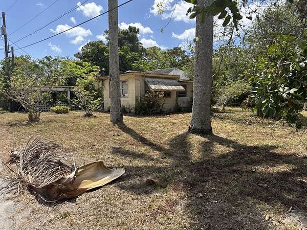 0.71 Acres of Commercial Land for Sale in Greenacres City, Florida