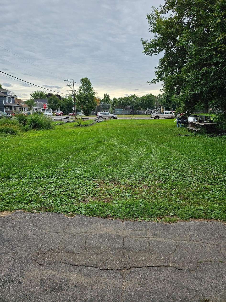 0.22 Acres of Land for Sale in St. Paul, Minnesota